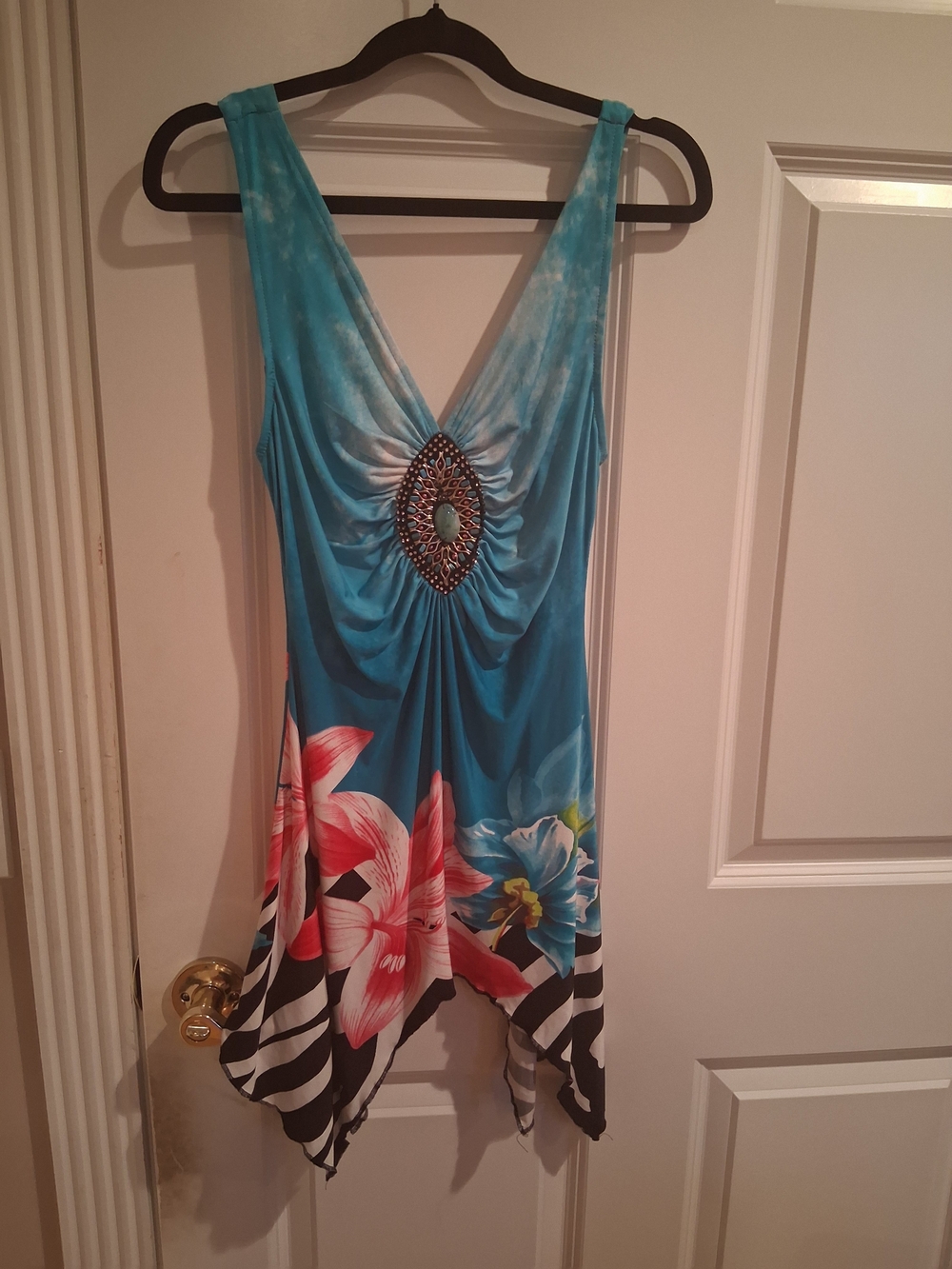 VENUS Y2k Teal Blue Floral Sleeveless V-Neck Tunic with Embellishment